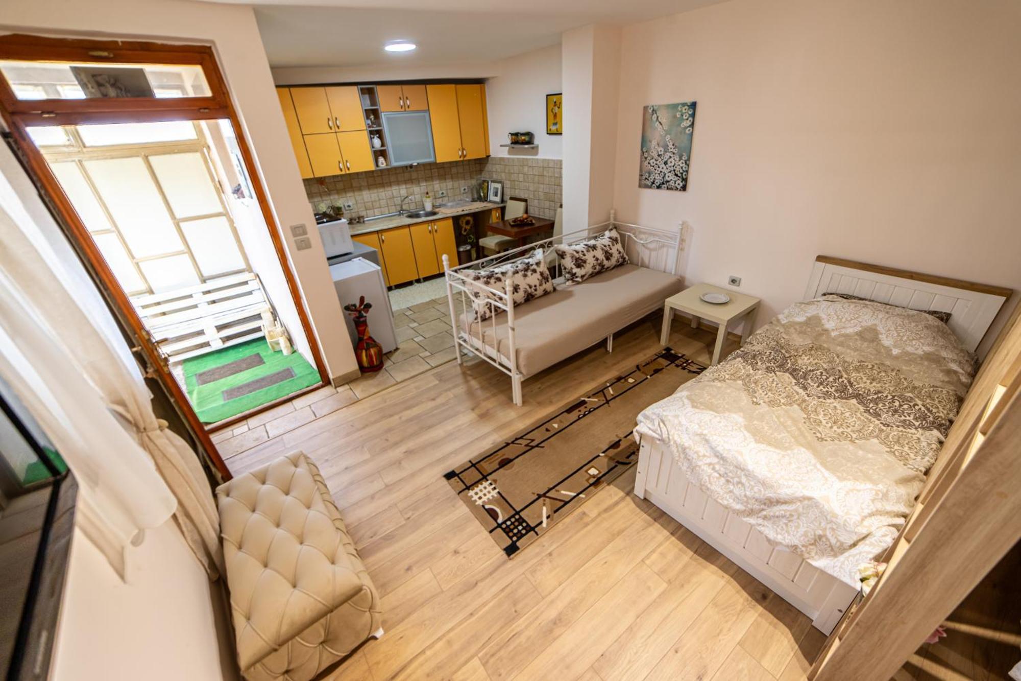 Old Street Apartment Podgorica