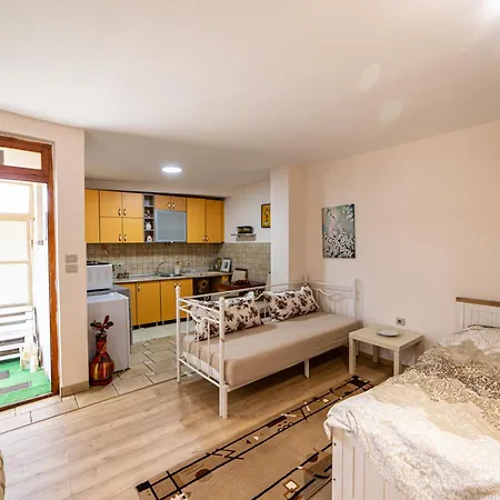 Old Street Apartment Podgorica Exterior photo