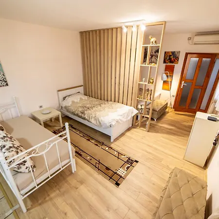 Old Street Apartment Podgorica Exterior photo